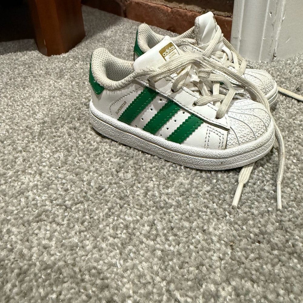 Adidas Kids Sneakers in White and‎ Green